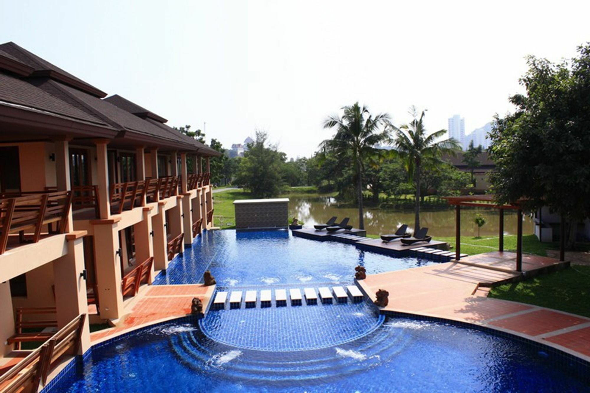Elegancy Resort Hua Hin Exterior photo